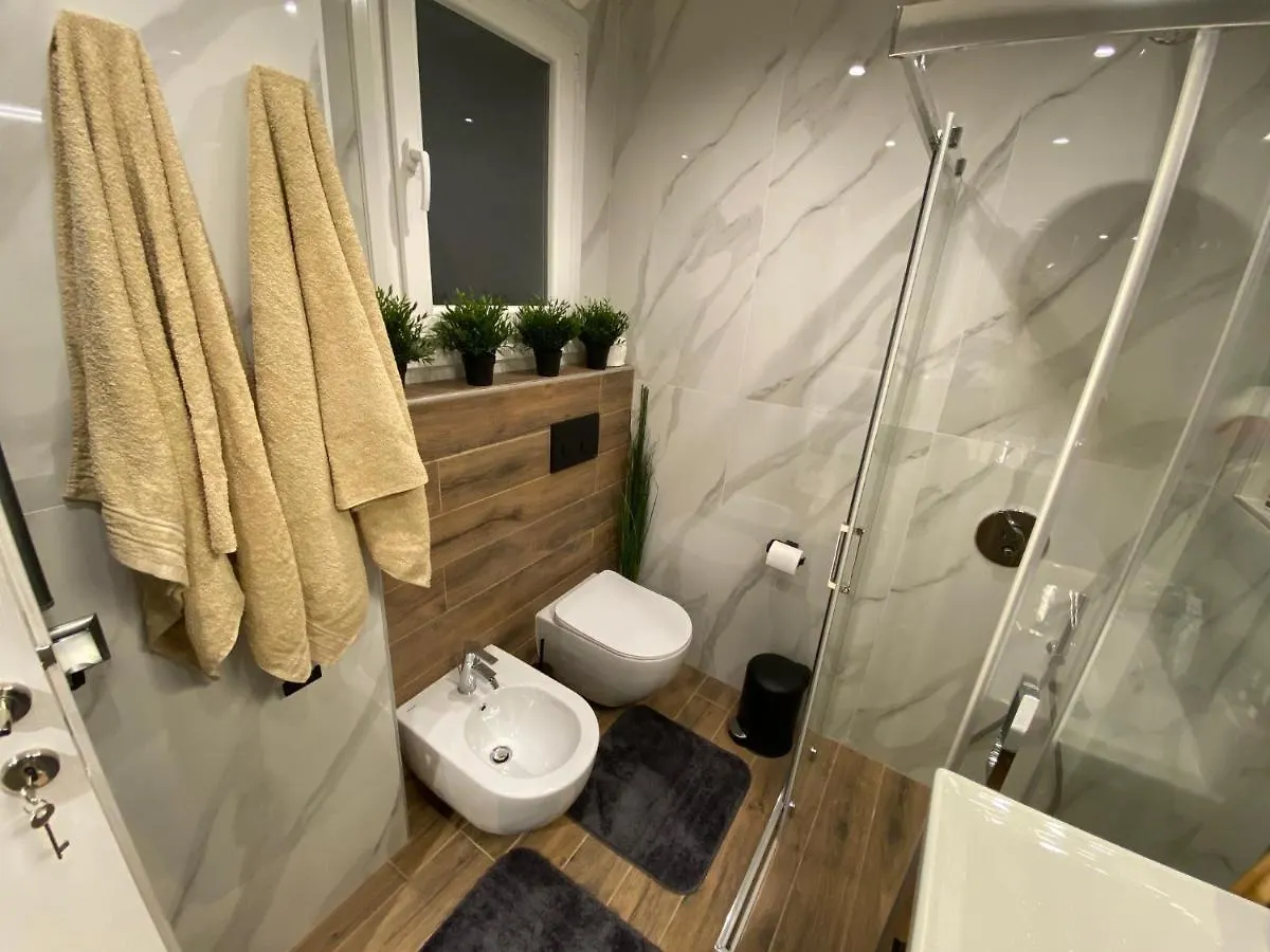 Luxury Apartment At Aristotelous Square Saloniki